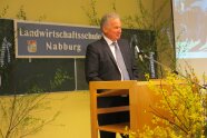 Dr. Michael Karrer bei seiner Festrede an der Schulschlussfeier in Nabburg